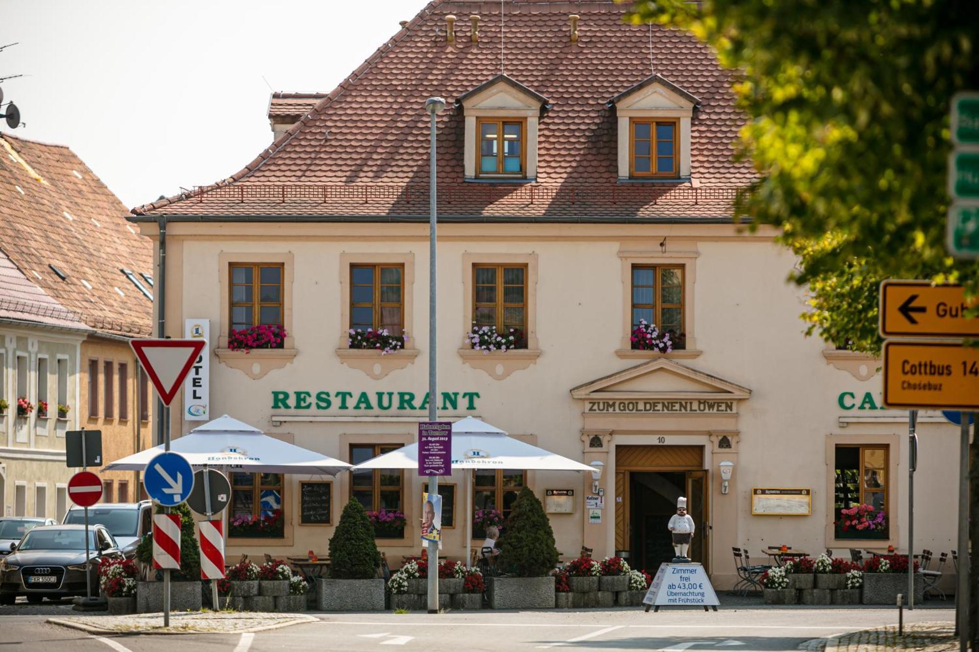 Hotel Zum Goldenen Loewen Peitz Exterior foto